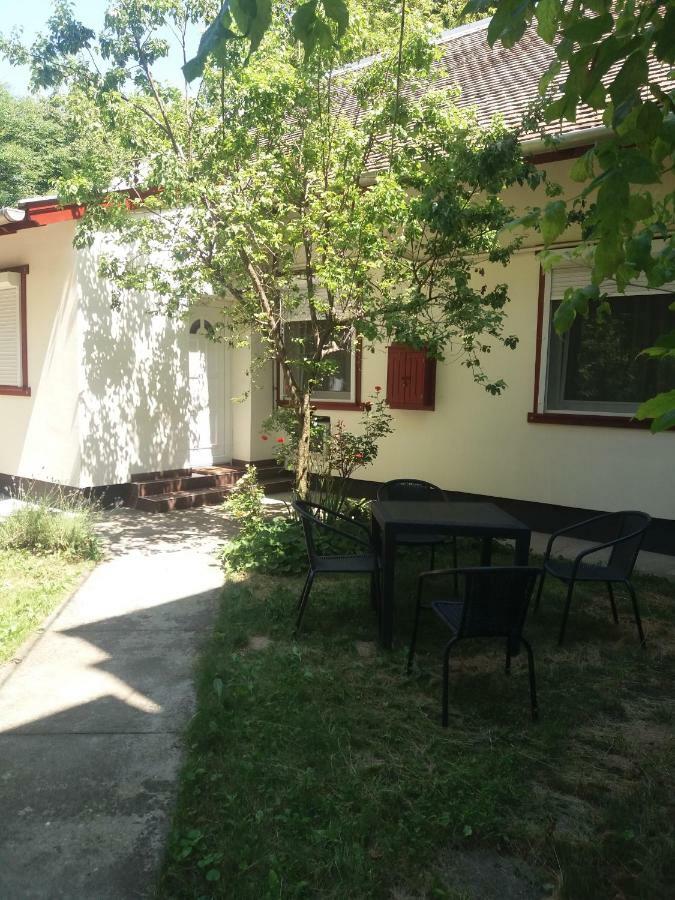 Ferienwohnung Centrum Apartman Szegedin Exterior foto