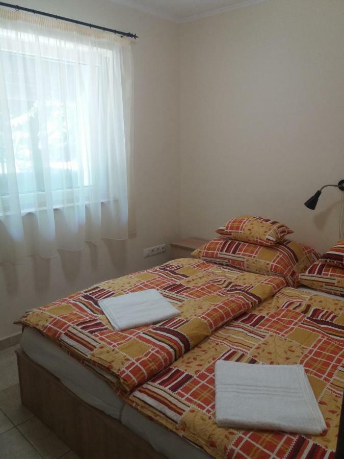 Ferienwohnung Centrum Apartman Szegedin Exterior foto
